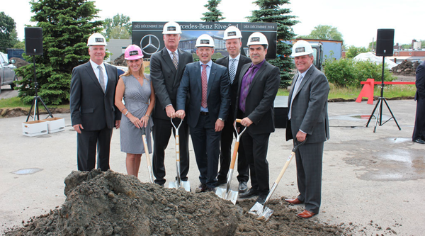(left to right): Marc Champagne, Operations Manager, Mercedes-Benz Rive-Sud; Carolynn Leclair, Vice-President of Mercedes-Benz Rive-Sud; Tim A. Reuss, President and CEO, Mercedes-Benz Canada; François Leclair, General Manager, Mercedes-Benz Rive-Sud; Hans-Jörg Mehl, Vice-President and CFO, Mercedes-Benz Canada; Steve Gosselin Vice-President, Finance and Claude Leclair, President Mercedes-Benz Rive-Sud  (Photo credit: CNW/Mercedes Benz Canada)