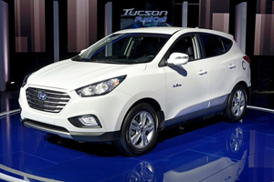 Hyundai Offers Tucson Fuel Cell Hydrogen-Powered Electric Vehicl